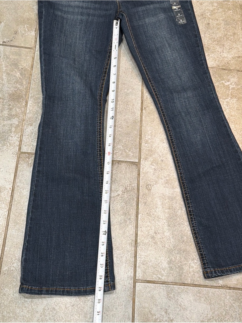 NWT Maurices Slim Boot Regular Midrise Jean Size 8 Dark Wash - Picture 6 of 8